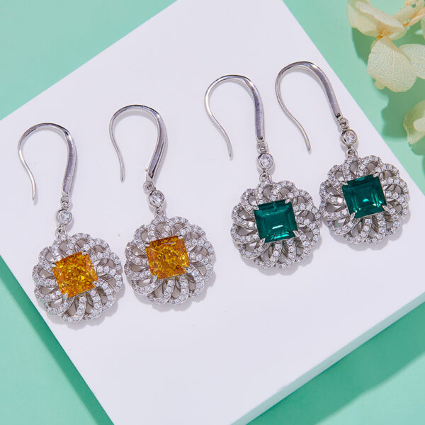 Square High-carbon diamond & Nurture emerald earrings (BZH30S) - Image 2