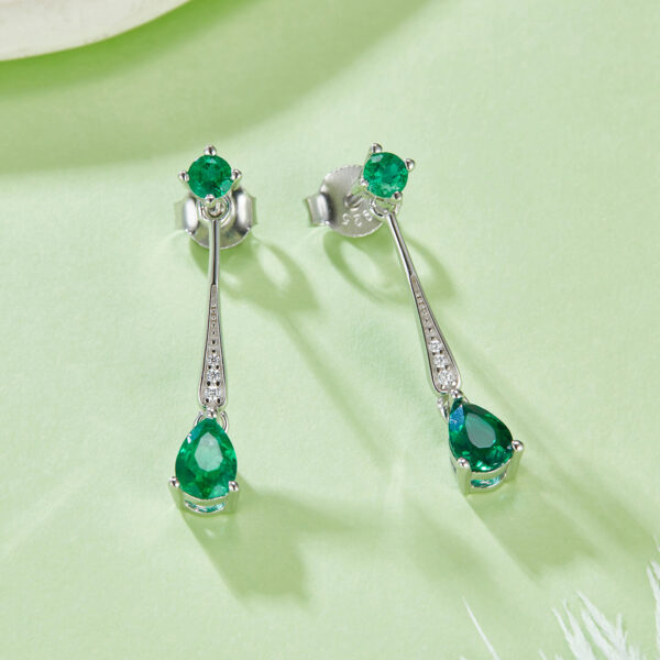 Pear-shaped lab-grown emerald S925 silver plated white gold earrings (BZH48S)