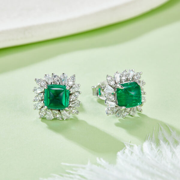 Flat Plain Face Nurded Emerald S925 Silver Plated White Gold Earrings (BZH67S)