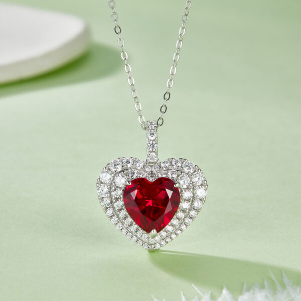 Heart-shaped nurtured colored gemstone S925 silver-plated white gold necklace (BZH69O)