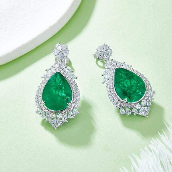 Pear-shaped green glass necklace (BZH38O) & Pear-shaped green glass stud earrings (BZH38S)  - (SET  BZH38T) - Image 6