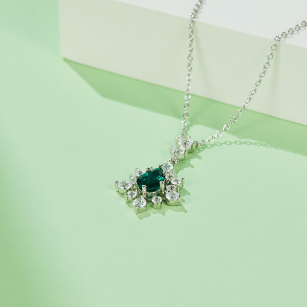 Pear-shaped lab-grown emerald necklace (BZH02O) - Image 7