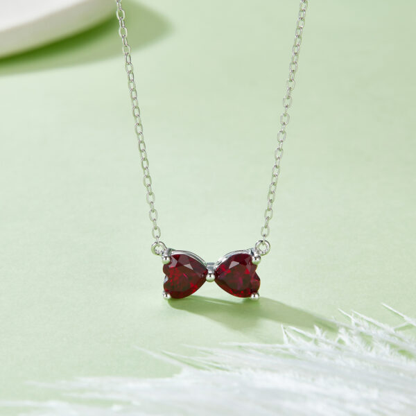 Heart-shaped lab-grown ruby S925 silver-plated white gold necklace (BZH125O)